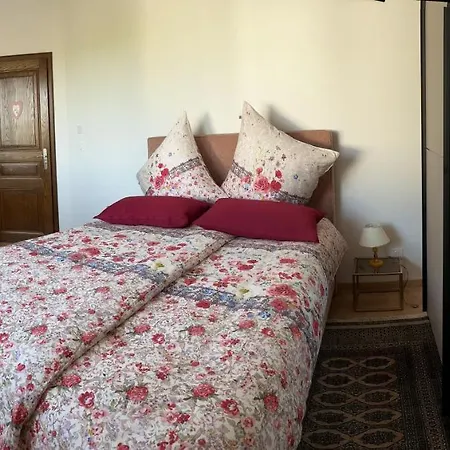 Au Parfum Des Roses *